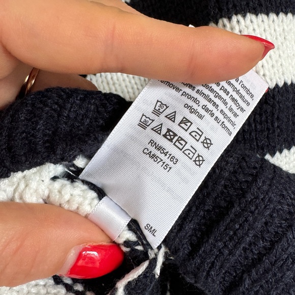 Sweater Tommy Hilfiger NWOT - Picture 6 of 6